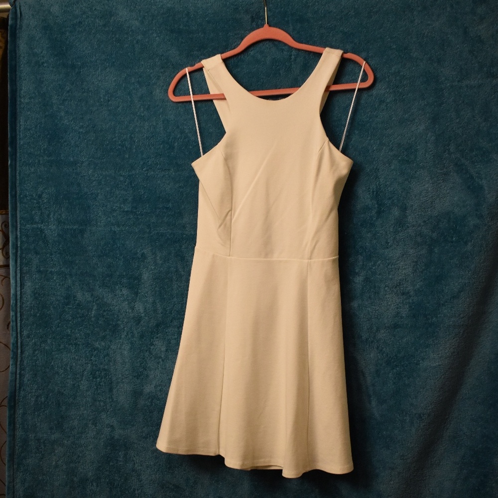 Nixon Asked Cash Cutout Back Flare White Dress